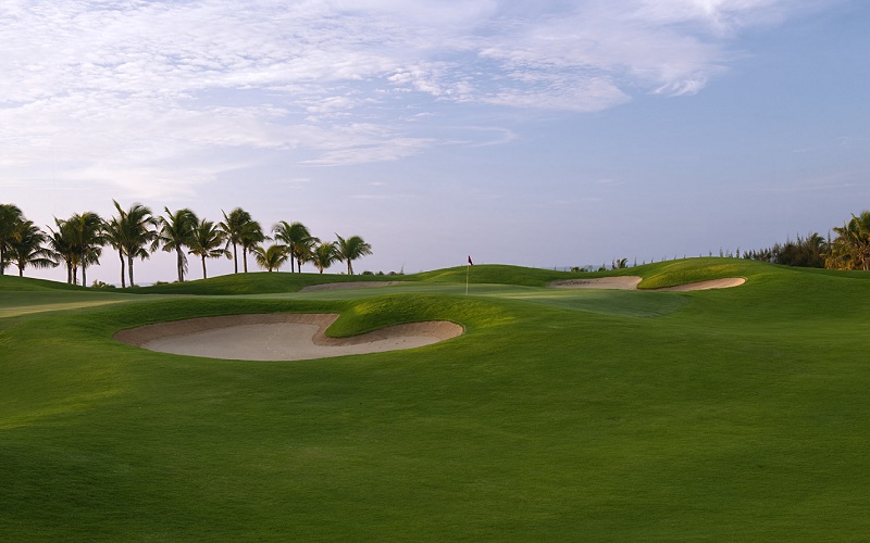 Sea Links City Resort & Golf được mệnh danh là “Sân Golf trên đồi cát thử thách nhất Châu Á”